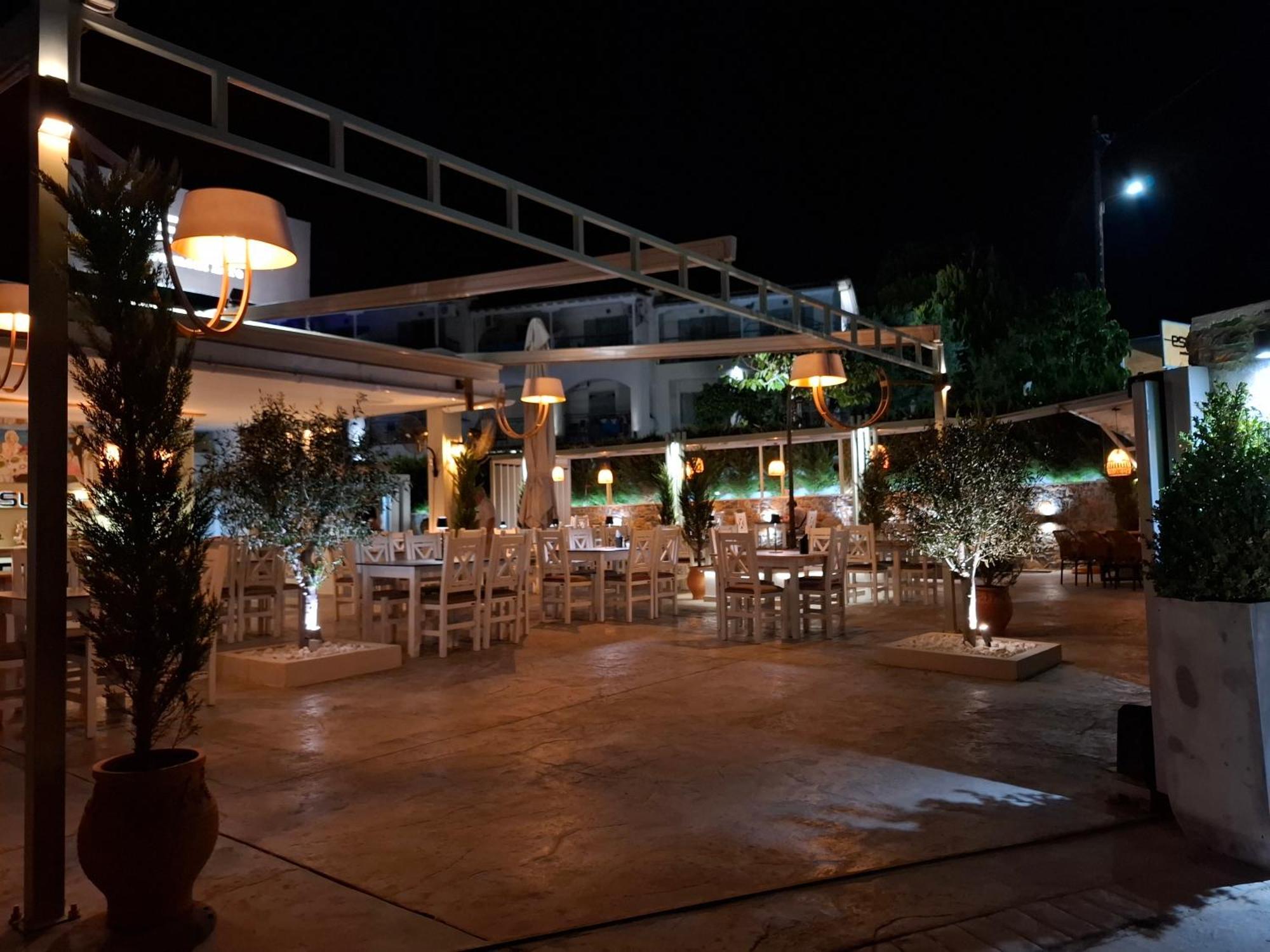 Hotel Marina Kolios Eksteriør billede