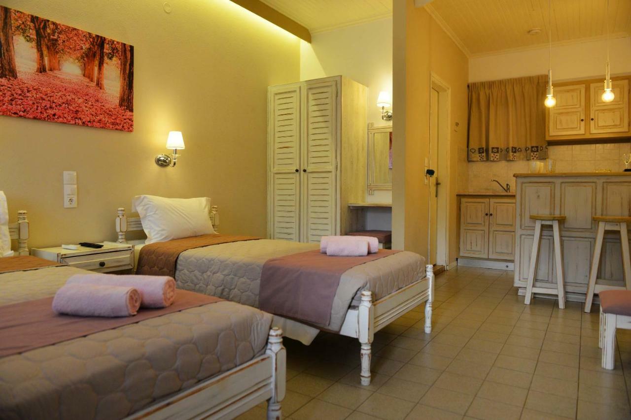 Hotel Marina Kolios Eksteriør billede
